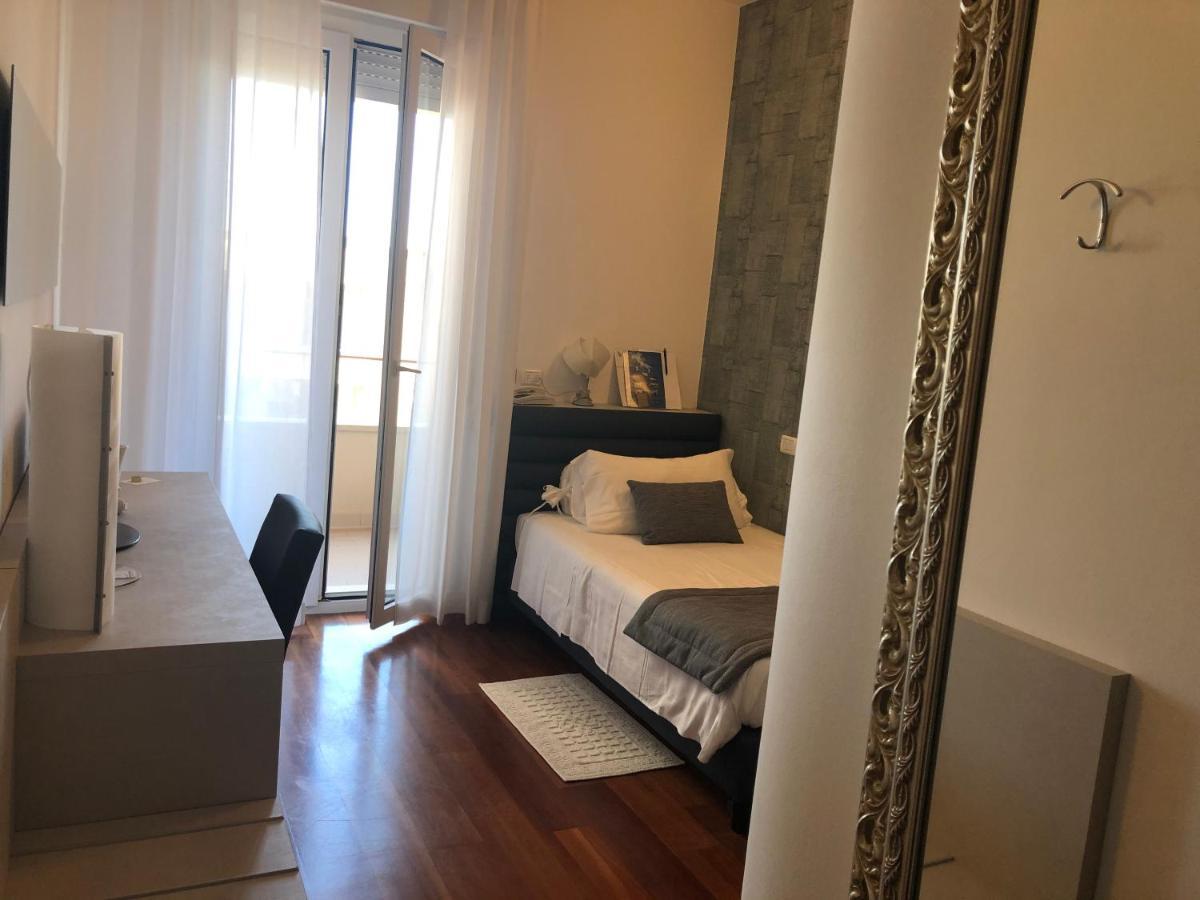Hotel Alexander Gabicce Mare Luaran gambar