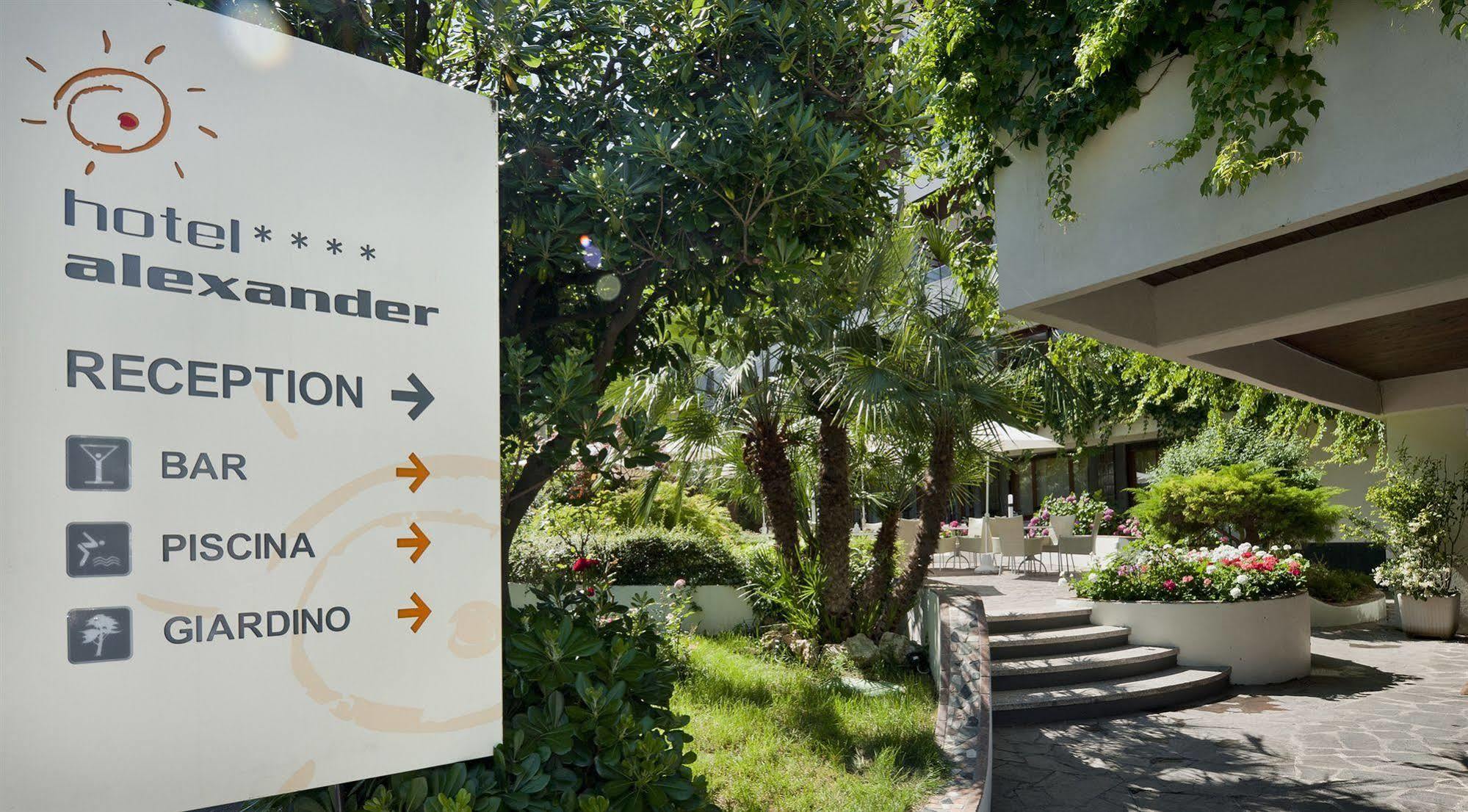 Hotel Alexander Gabicce Mare Luaran gambar