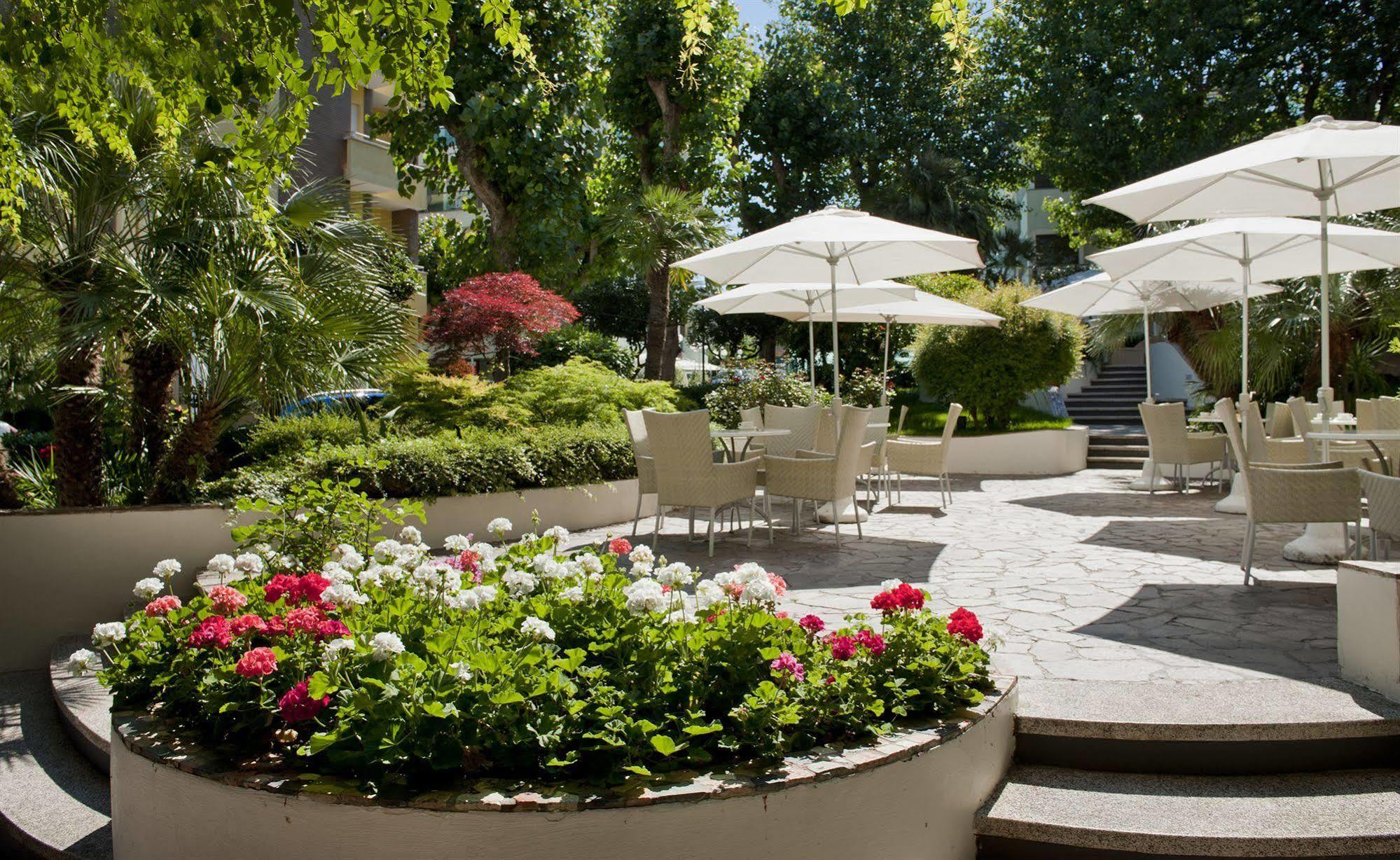 Hotel Alexander Gabicce Mare Luaran gambar