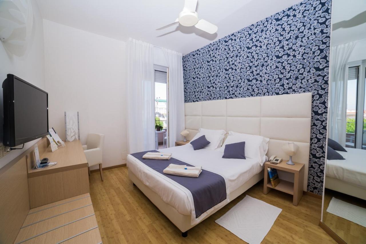 Hotel Alexander Gabicce Mare Luaran gambar